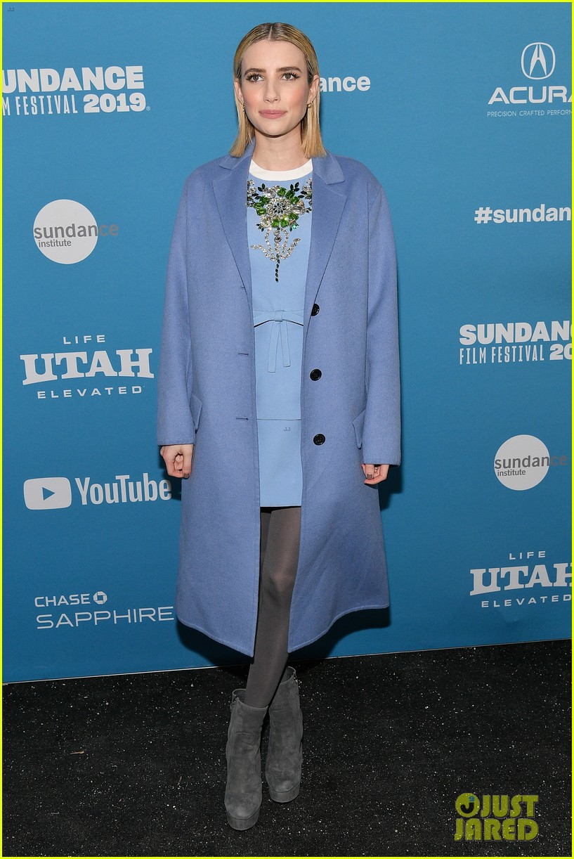 Photo: emma roberts awkwafina eiza gonzalez premiere paradise hills