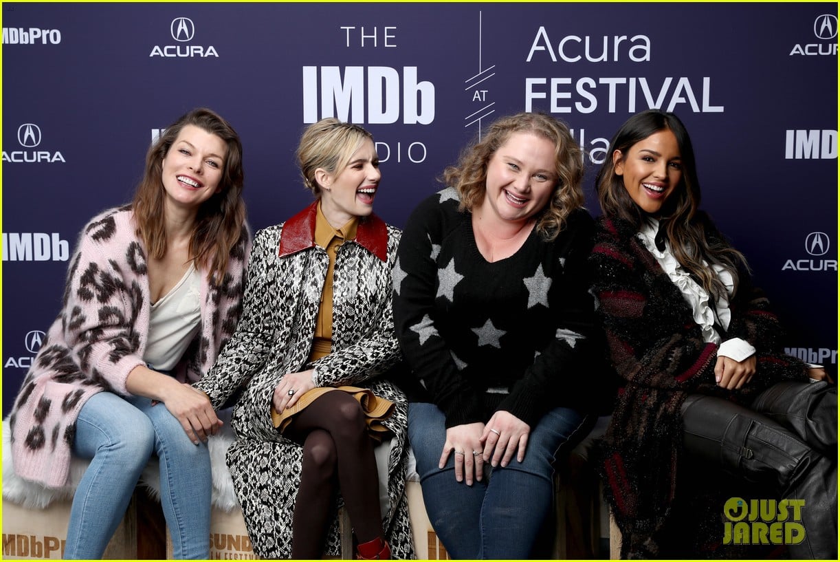 Photo: emma roberts awkwafina eiza gonzalez premiere paradise hills