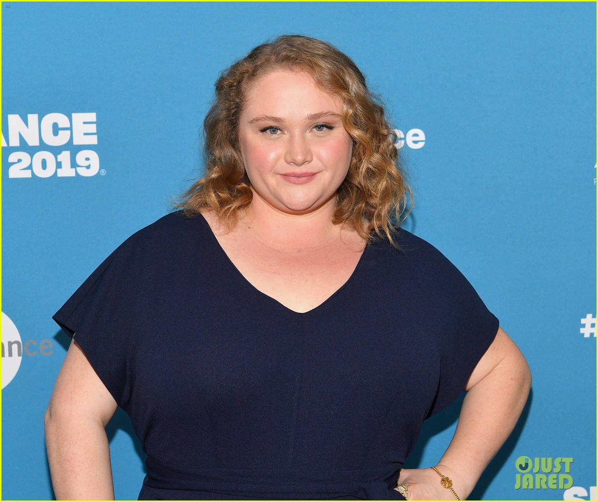 Emma Roberts, Awkwafina, & Eiza Gonzalez Premiere 'Paradise Hills' at