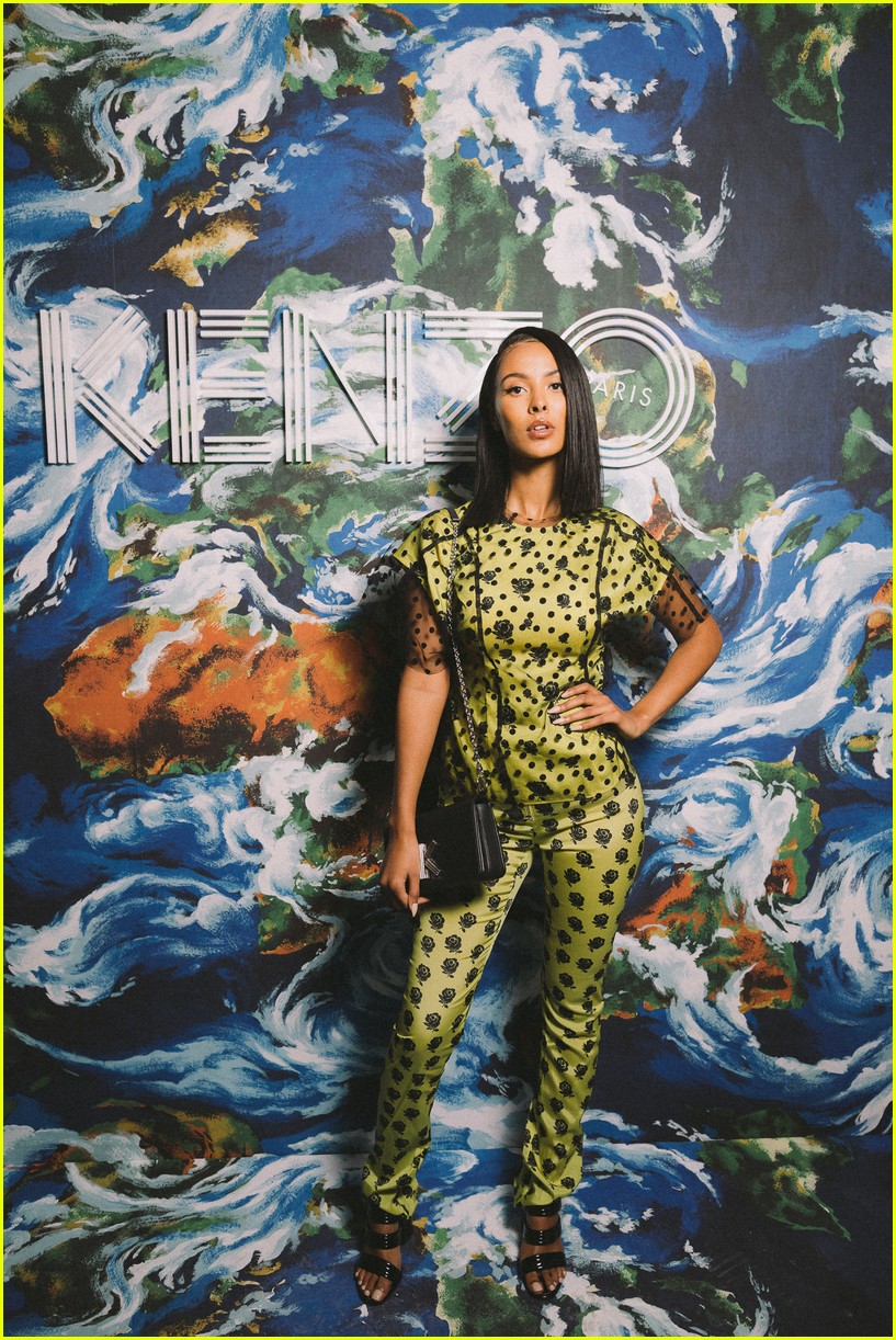J Balvin, Maisie Williams & Winnie Harlow Attend Kenzo Show During