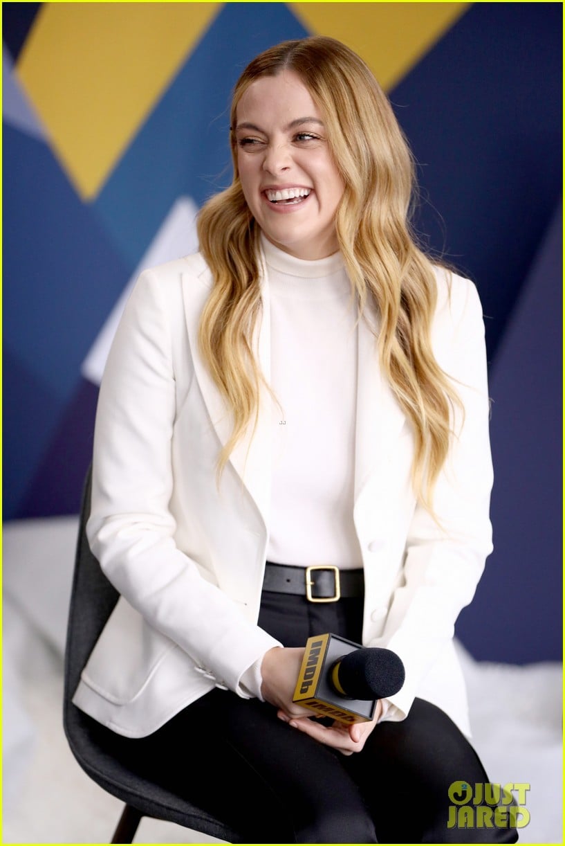 Photo: riley keough richard armitage the lodge sundance premiere 09