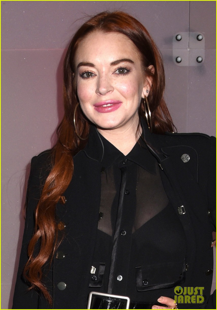 Lindsay Lohan & Robin Thicke Attend Marriott Marquis' New Year's Eve