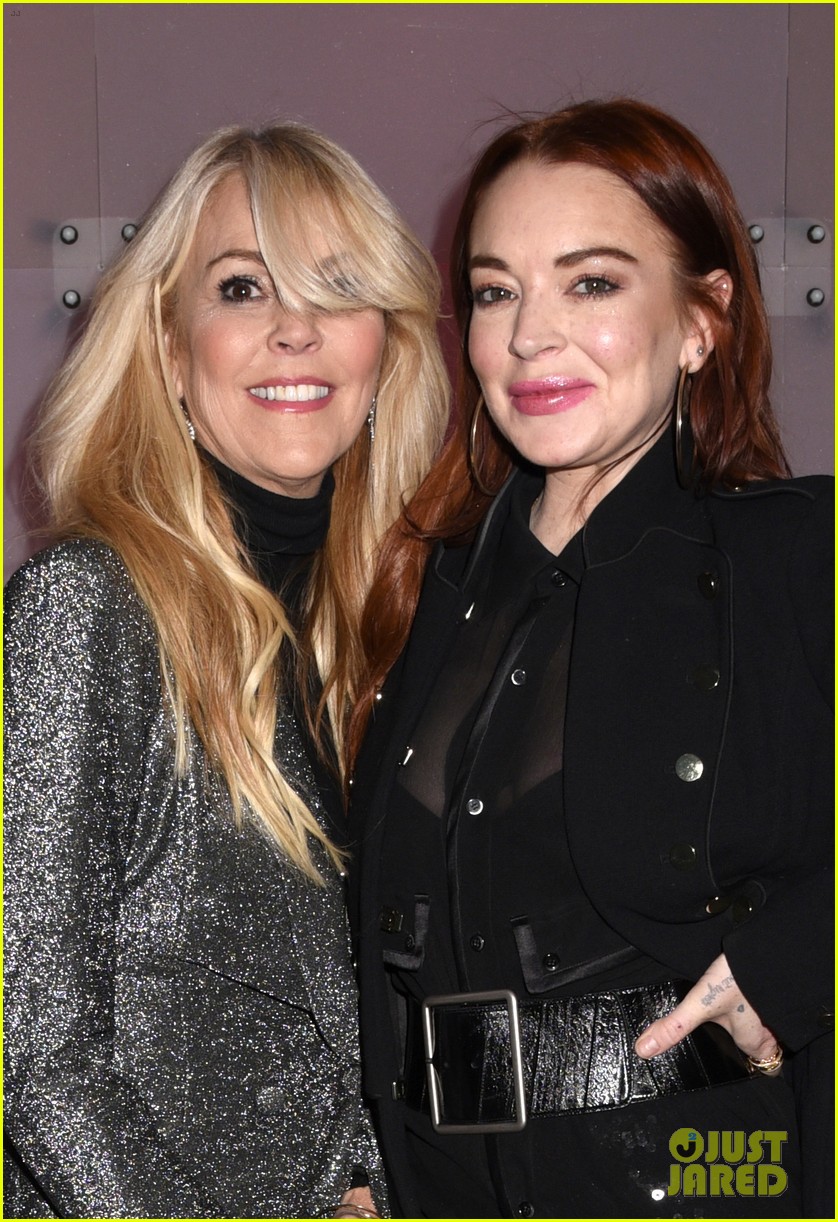 Lindsay Lohan & Robin Thicke Attend Marriott Marquis' New Year's Eve