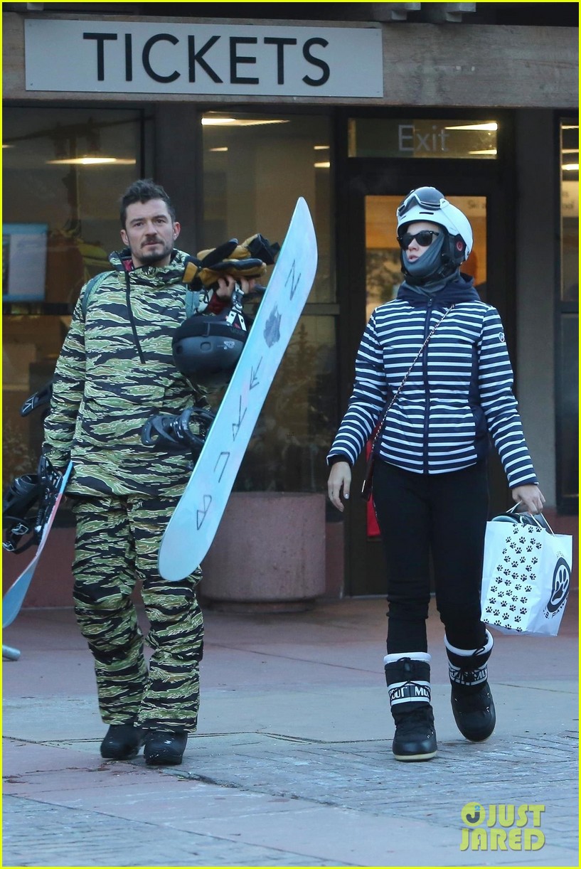 Katy Perry & Orlando Bloom Spend New Year's Day in Aspen! Photo