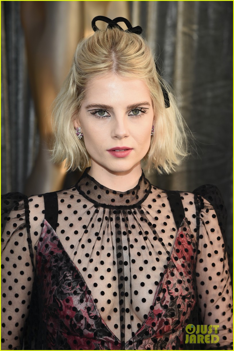 Rami Malek & Lucy Boynton Bring 'Bohemian Rhapsody' to SAG Awards 2019