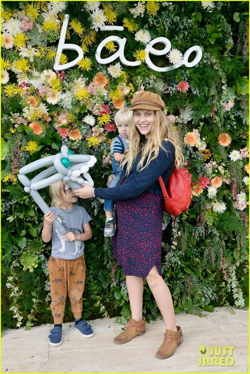 Photo: nikki reed malin akerman baeo launch party 03 | Photo 4214630