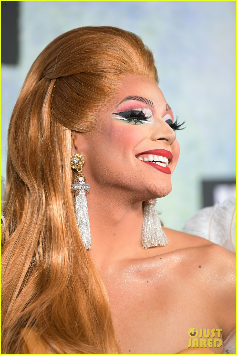 Photo: vanessa hudgens jordan fisher rent live press day 18 | Photo