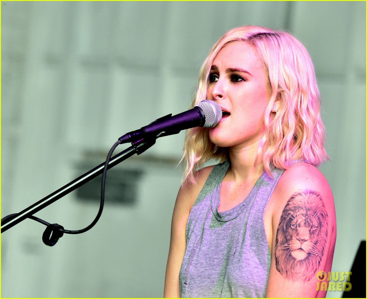 Photo rumer willis lion tattoo 01 Photo 4219726 Just Jared