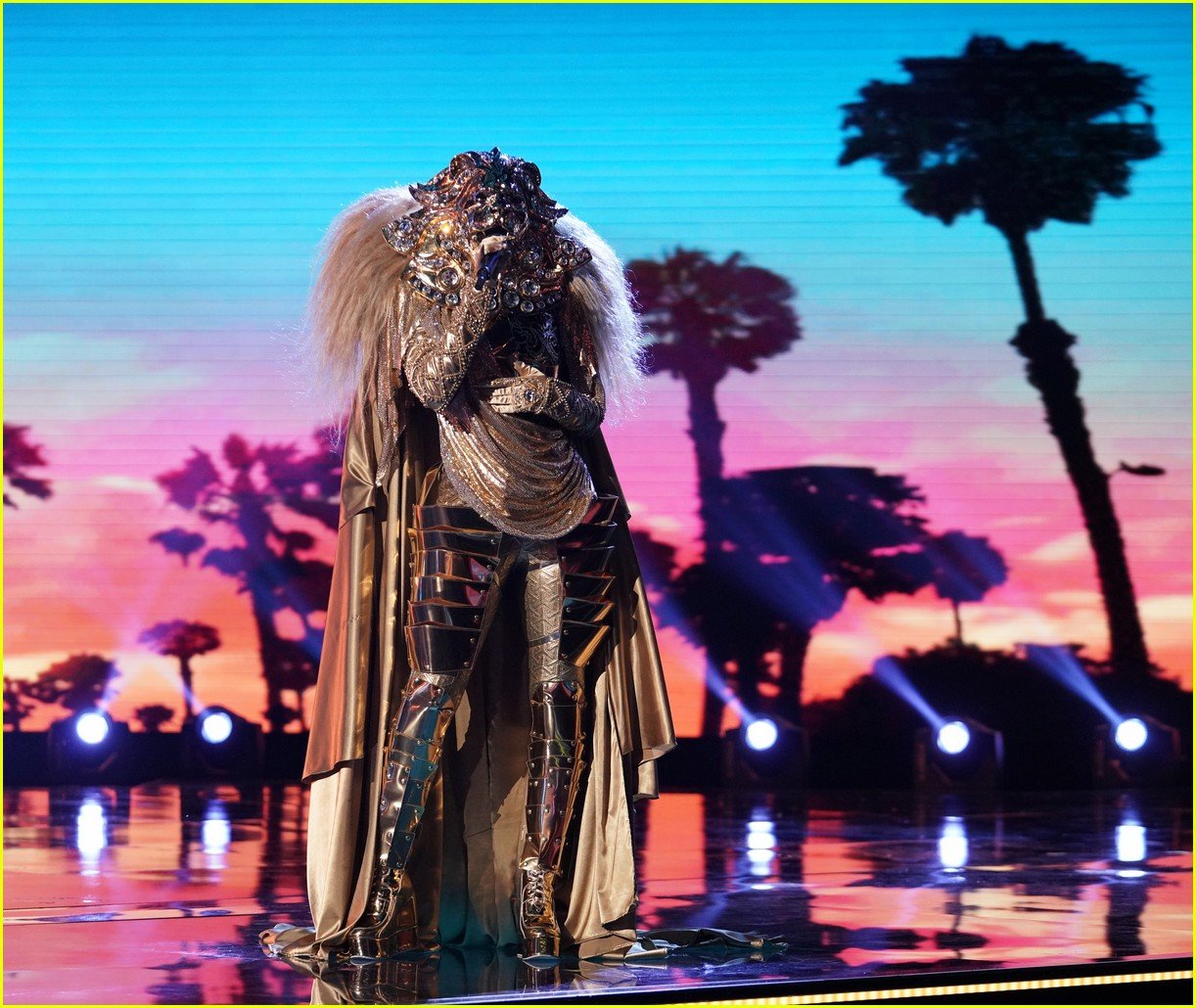 The Lion on 'The Masked Singer' Rumer Willis Says It's Not Her! Photo 4219677 Rumer Willis