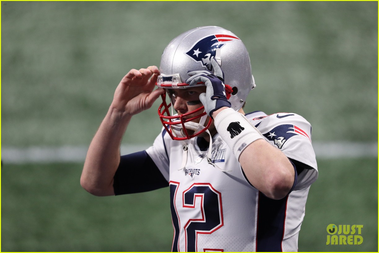 photo-tom-brady-when-will-he-retire-03-photo-4222641-just-jared