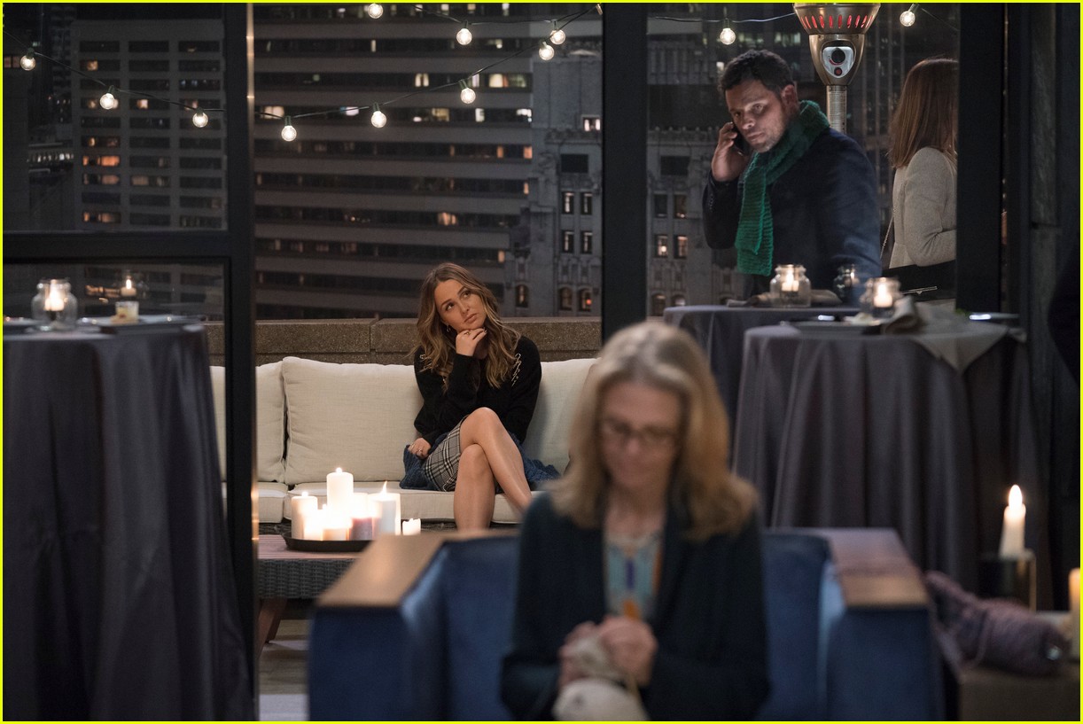 Here's How 'Grey's Anatomy' Is Making TV History Tonight! Photo