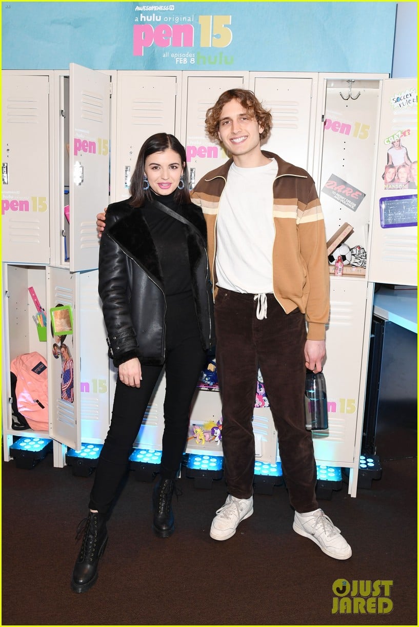 HAIM Supports ‘Pen15’ Cast at L.A. Screening - Watch Trailer!: Photo