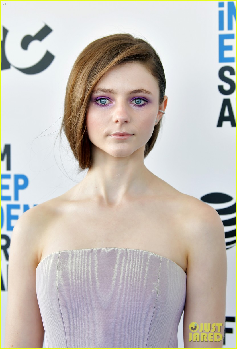 Regina Hall, Helena Howard, & Thomasin McKenzie Stun at Spirit Awards