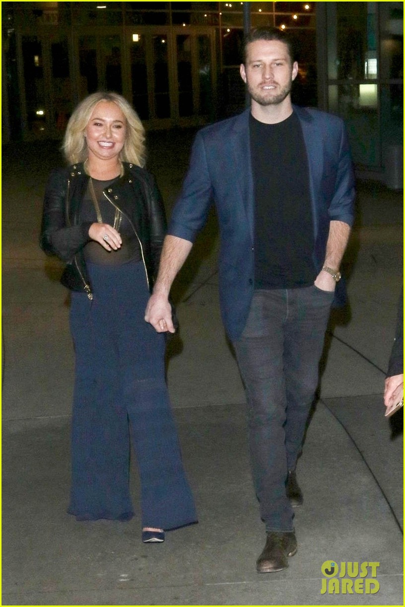 Hayden Panettiere & Boyfriend Brian Hickerson Enjoy a Movie Date Night