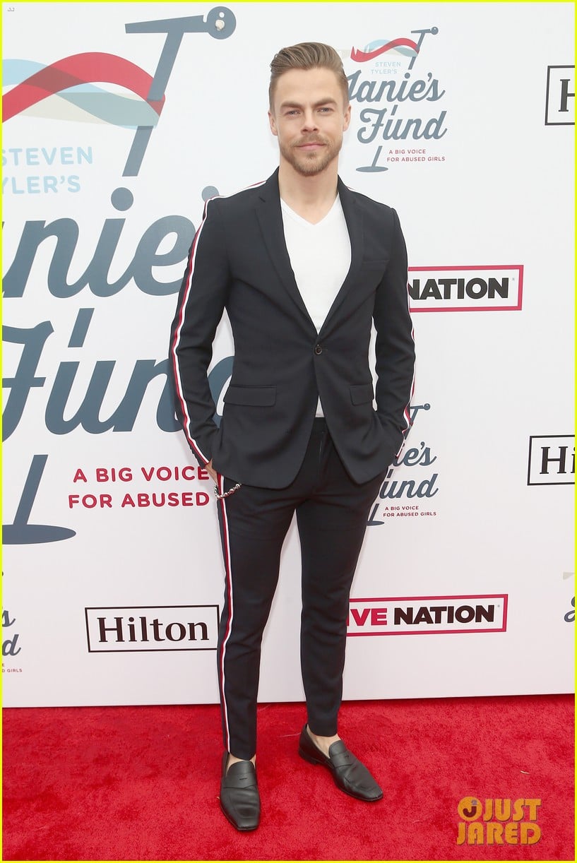 Julianne & Derek Hough Make It a Family Affair at Steven Tyler's