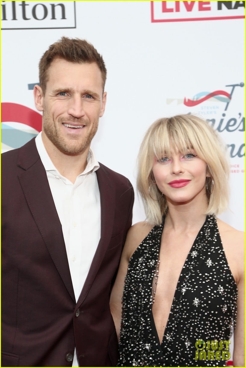 Julianne & Derek Hough Make It a Family Affair at Steven Tyler's