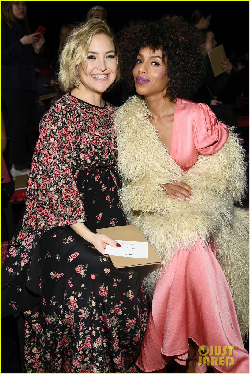 Kate Hudson, Priyanka Chopra & Kerry Washington Sit Front Row at