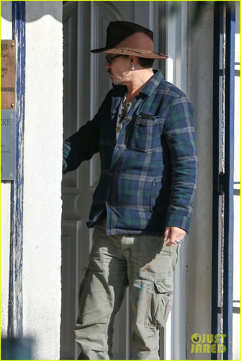 Johnny Depp Spotted With Mystery Woman While Filming in Serbia: Photo