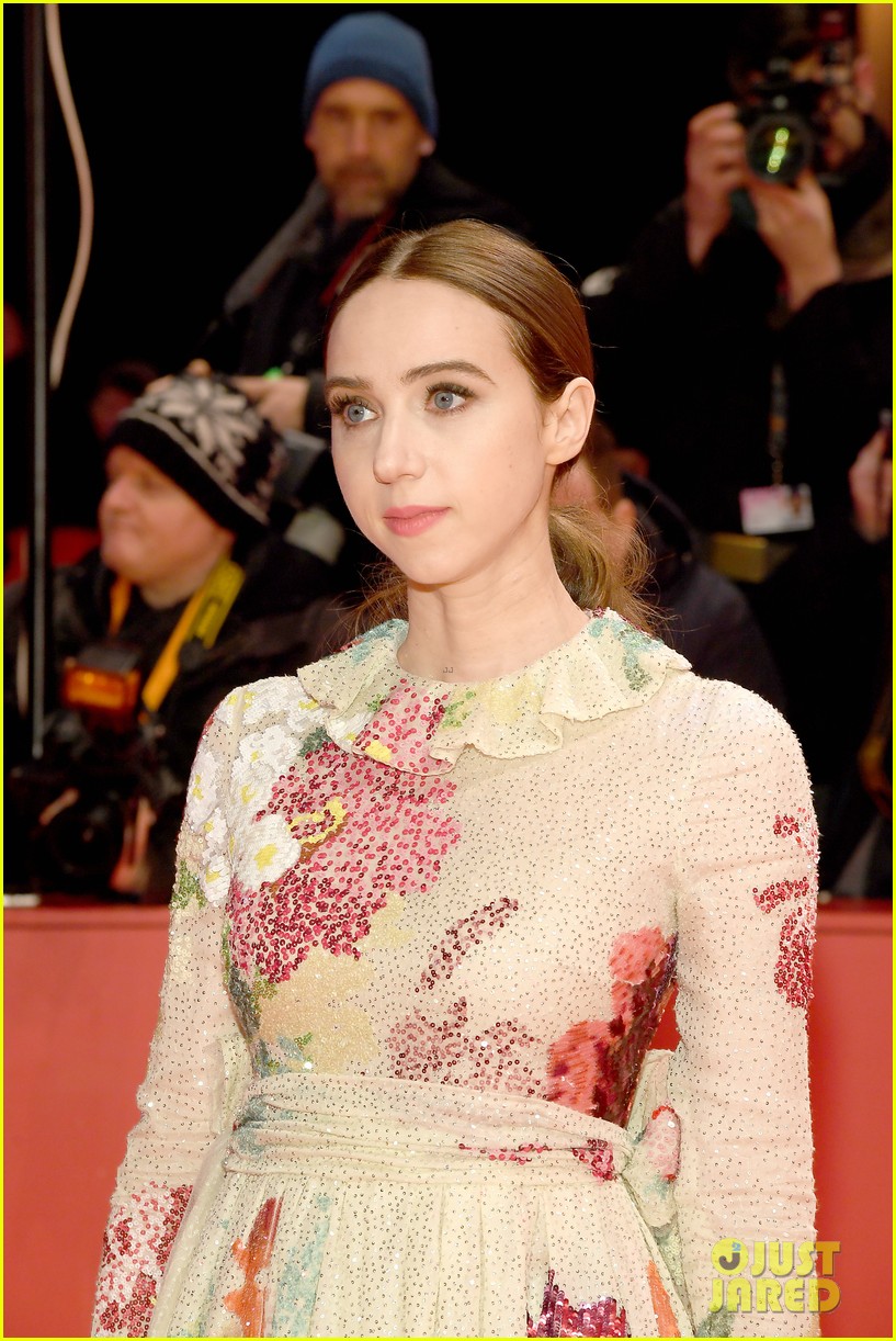 Photo: zoe kazan andrea riseborough kindness of strangers berlin 26