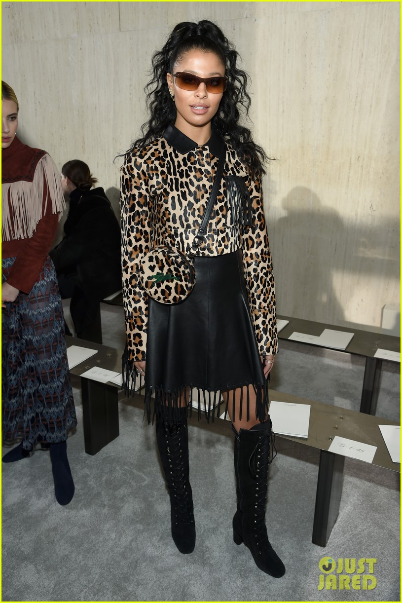 Kendall Jenner Joins Emma Roberts & More Stars at Longchamp's NYFW Show