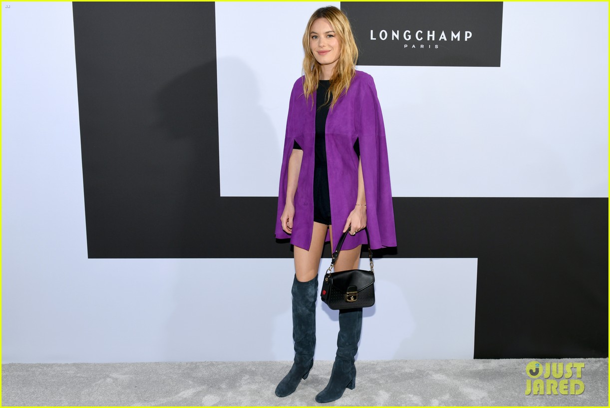 Kendall Jenner Joins Emma Roberts & More Stars at Longchamp's NYFW Show