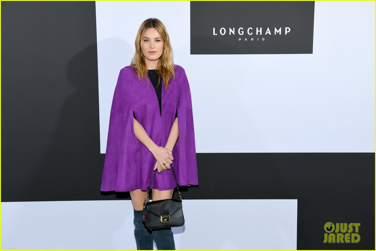 Kendall Jenner Joins Emma Roberts & More Stars at Longchamp's NYFW Show