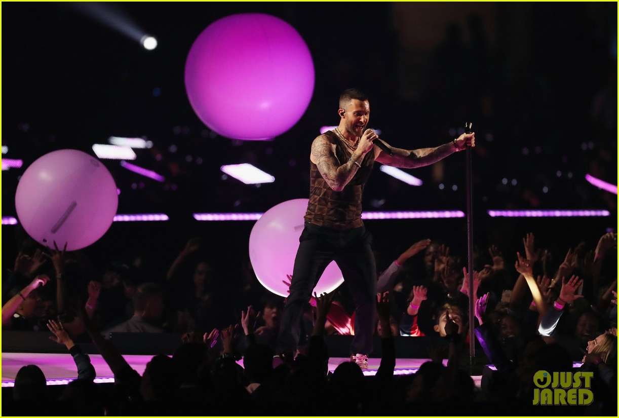 Maroon 5's Super Bowl Halftime Show 2019 Watch Video Now! Photo