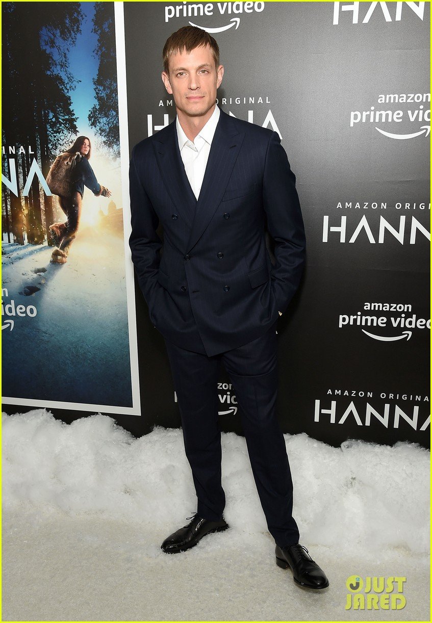Mireille Enos & Joel Kinnaman Launch 'Hanna' Series in NYC!: Photo