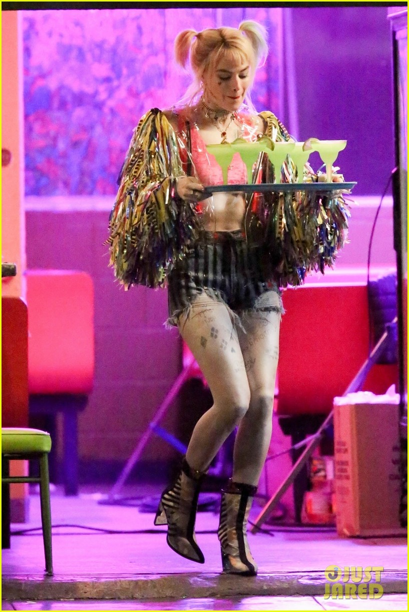 Margot Robbie's Harley Quinn Serves Up Margaritas on 'Birds of Prey