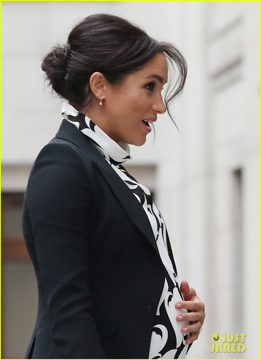 Pregnant Meghan Markle Attends Panel for International Women's Day 2019