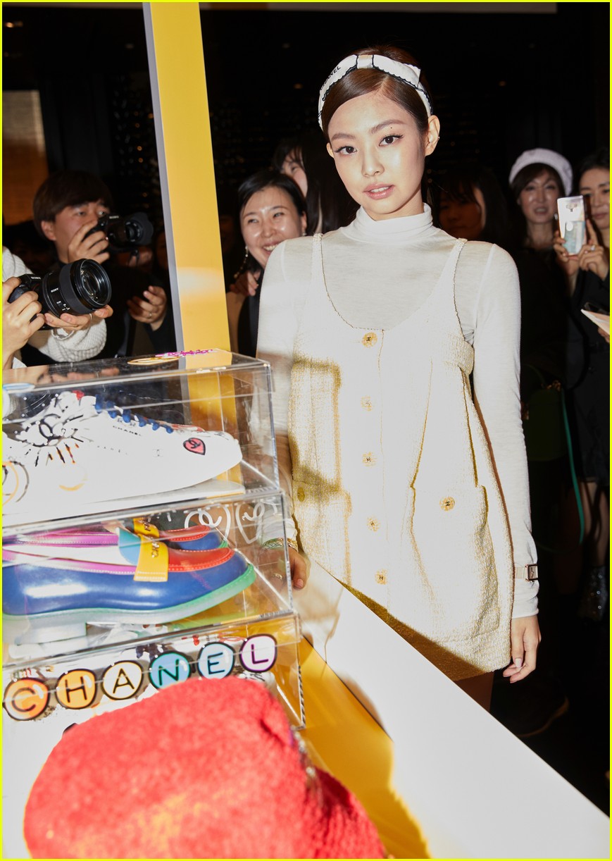 Pharrell Williams Parties With BLACKPINK's Jennie at Launch of Chanel- Pharrell Capsule Collection in Seoul!: Photo 4264629 | Anna Kim, BOBBY,  Claudia Kim, Go Ah-sung, Han Hye-jin, Helen Lasichanh, Hoyeon Jung, Irene  Kim,