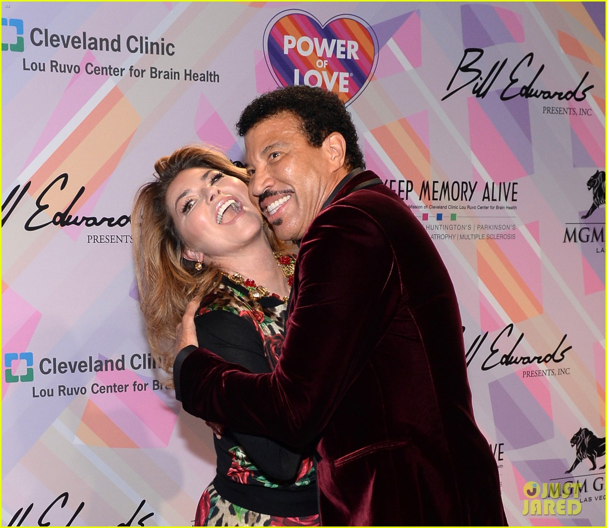 Photo lionel richie honored keeping memory alive power of love gala 23