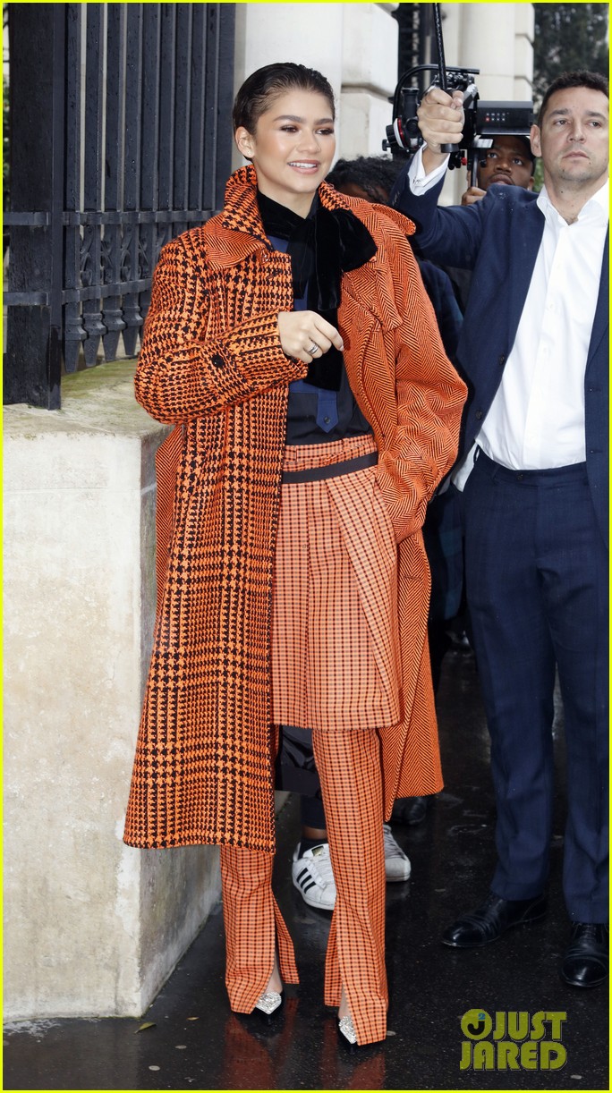 Photo: zendaya pops in orange while out during paris fashion week 02