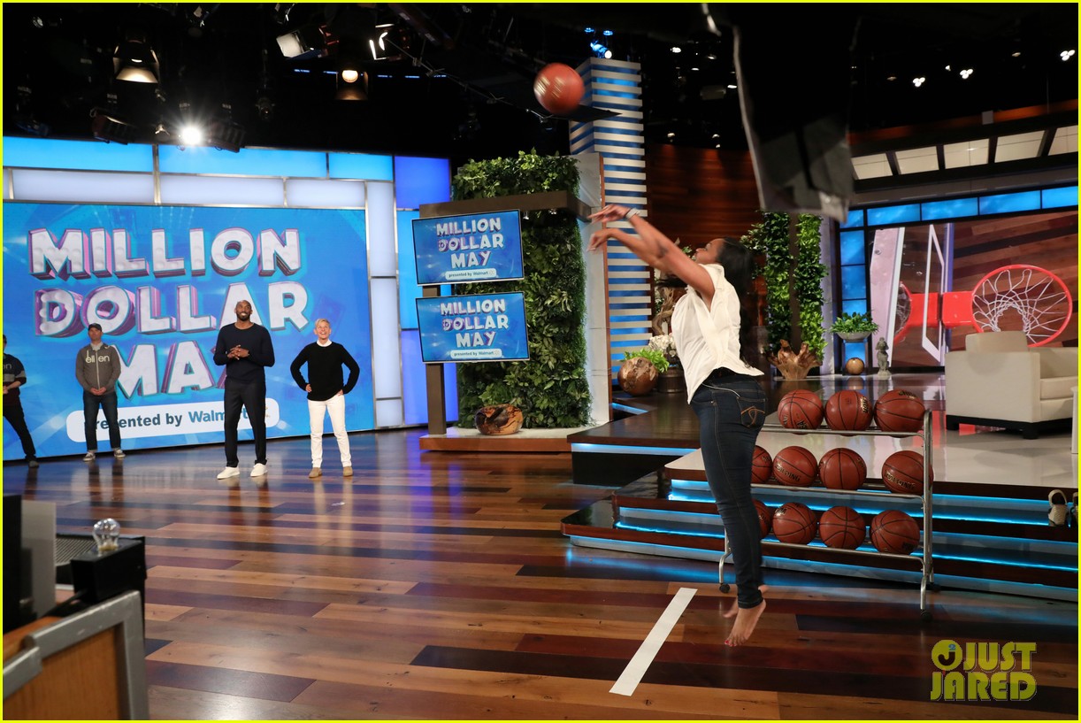 Kobe Bryant Tells 'Ellen' He Wants His Own 'Starting' Lineup of Kids