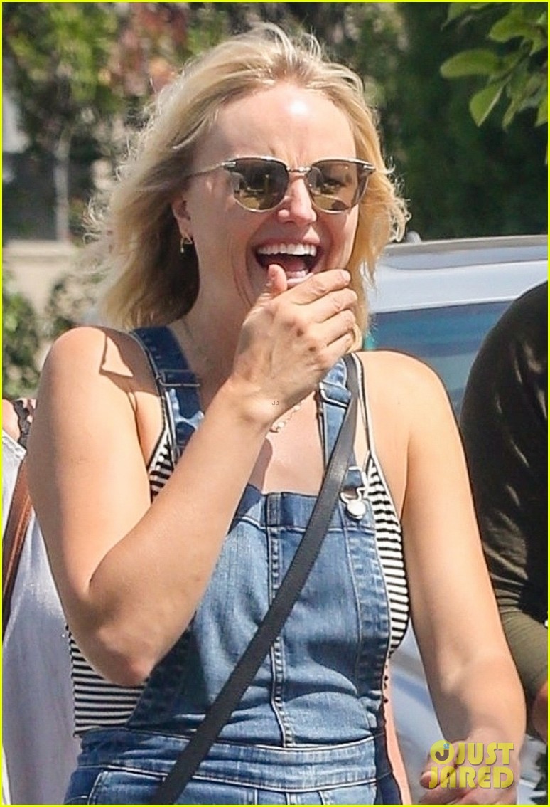 Malin Akerman & Husband Jack Donnelly Share Steamy Kiss in Los Feliz