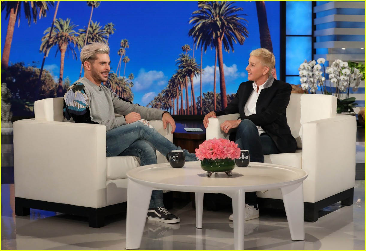 Zac Efron Compares Abs with His Wax Figure on 'Ellen' (Video) Photo