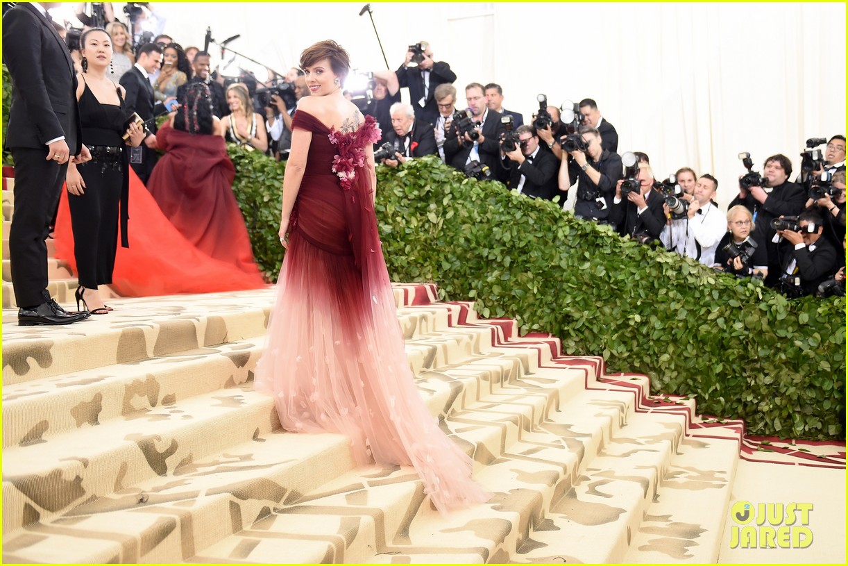 Scarlett Johanssons Height Beyond The Screen Get All The Deets - eclm6tm