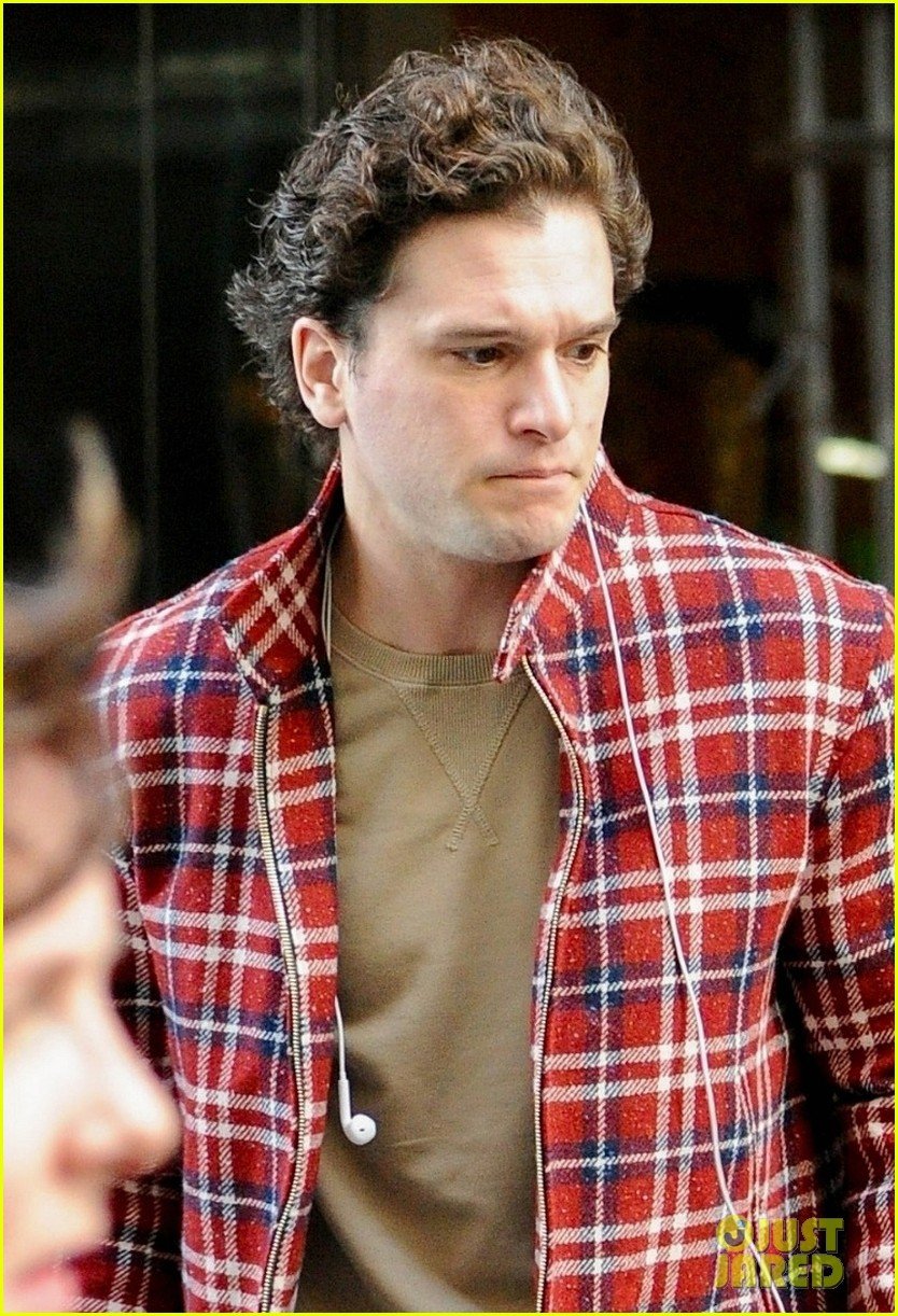 Kit Harington & Wife Rose Leslie Step Out Separately in NYC: Photo