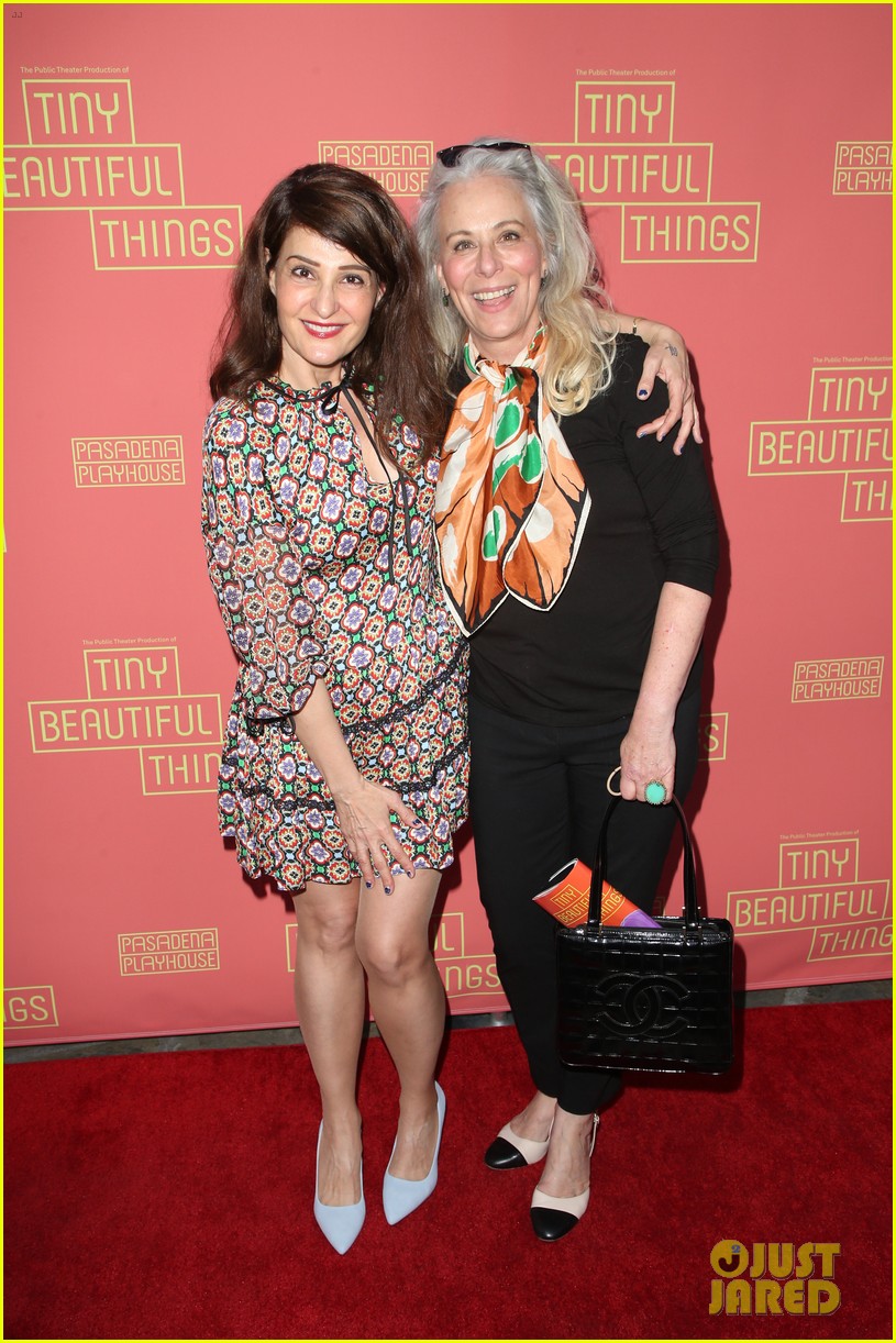 Busy Philipps, Nicole Richie & More Support Nia Vardalos at 'Tiny