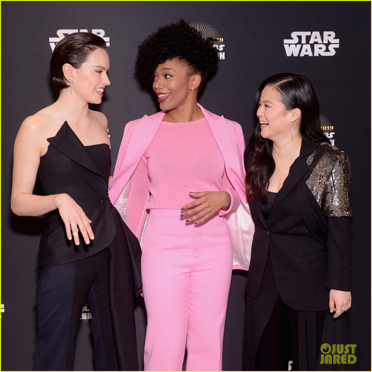  Star Wars Cast Debuts Rise Of Skywalker Trailer In Chicago Photo 