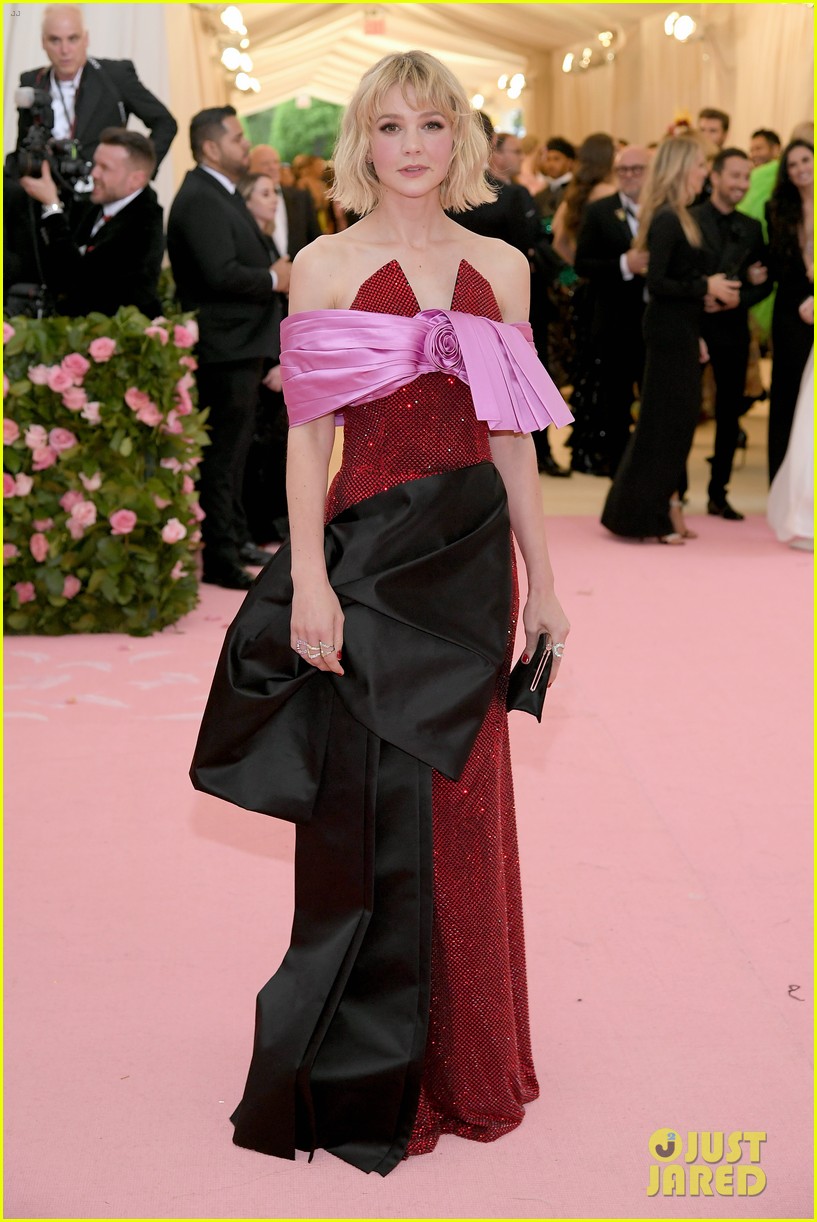 Carey Mulligan Is All About Bows at Met Gala 2019!: Photo 4285296