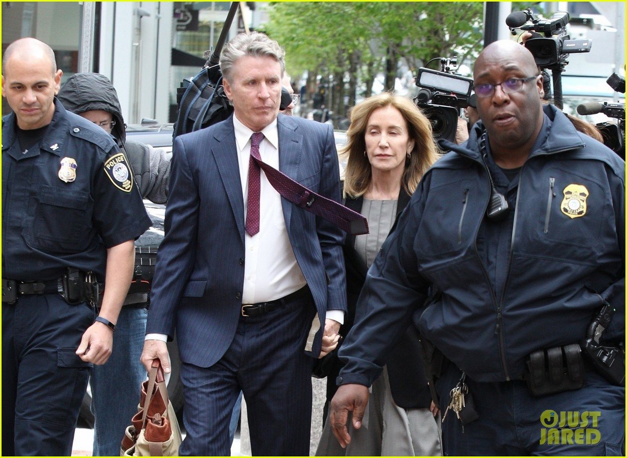 Felicity Huffman to Plead Guilty as She Arrives for Court Appearance