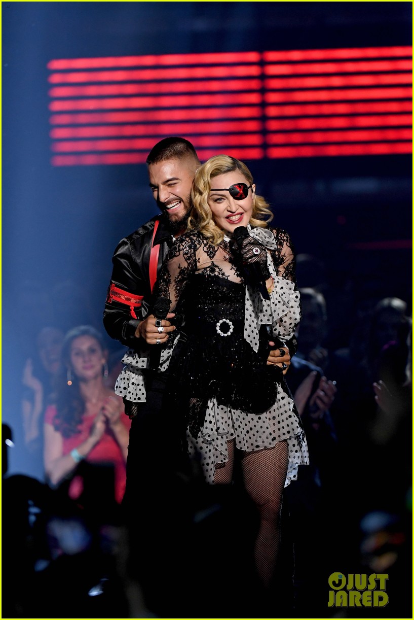 Madonna & Maluma Perform 'Medellin' at Billboard Music Awards 2019