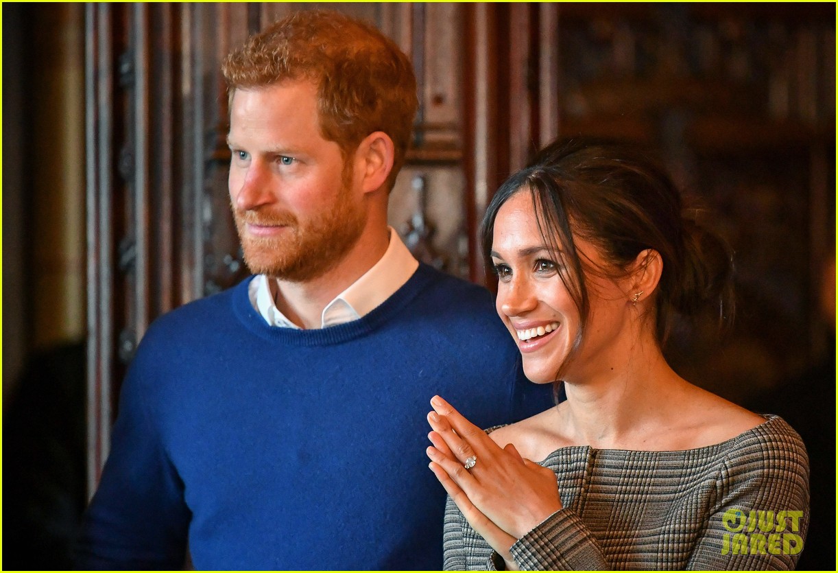 Meghan Markle Gives Birth to Royal Baby Boy with Prince Harry! Photo