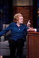 amy poehler accuses meghan markle of copying her son name on late night 01