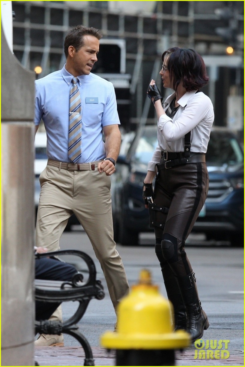 Photo: ryan reynolds filming free guy with jodie comer 11 | Photo