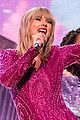 taylor swift performs new song me on graham norton show 09
