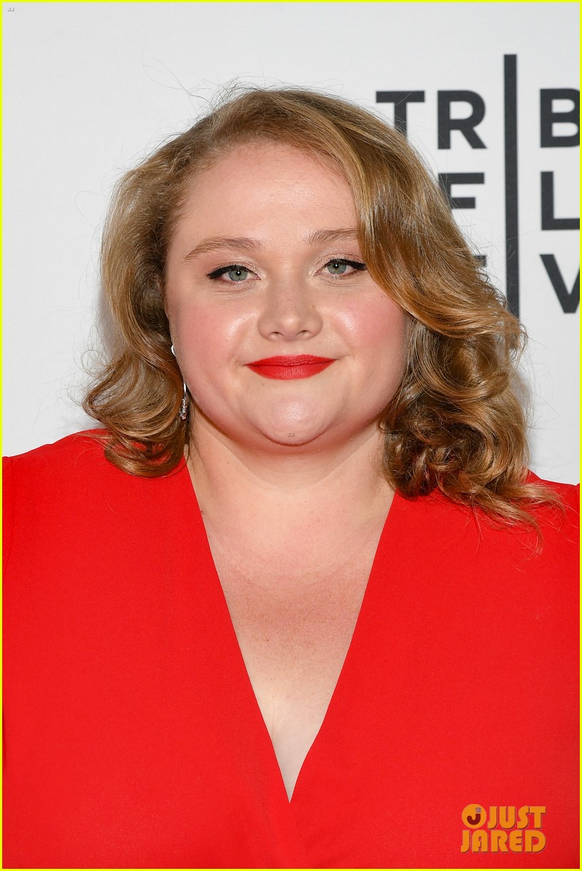 Photo: vera farmiga danielle macdonald skin tribeca film festival 10