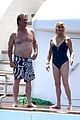 goldie hawn and kurt russell don swimsuits for family vacation on amalfi coast 02