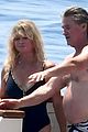 goldie hawn and kurt russell don swimsuits for family vacation on amalfi coast 04